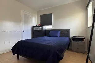 8305 Sunrise Lakes Blvd, Sunrise, FL 33322 - Photo 7