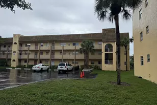 8305 Sunrise Lakes Blvd, Sunrise, FL 33322 - Photo 1