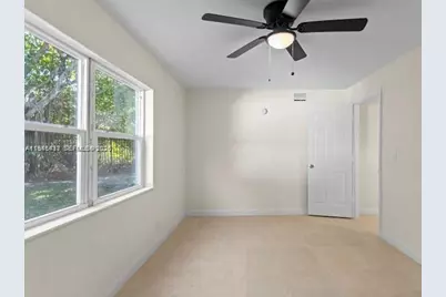 640 SW 16th Ave, Fort Lauderdale, FL 33312 - Photo 17