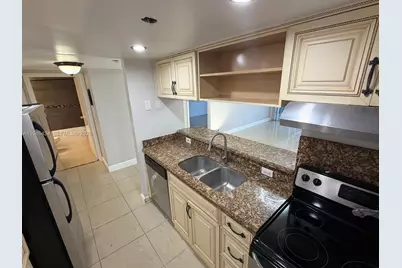 7601 E Treasure Dr #2210, North Bay Village, FL 33141 - Photo 15
