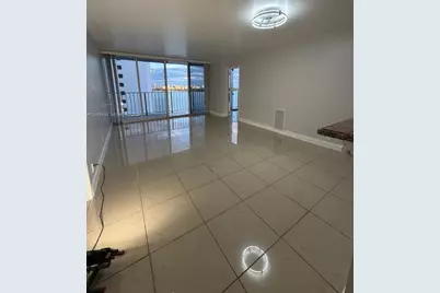 7601 E Treasure Dr #2210, North Bay Village, FL 33141 - Photo 9