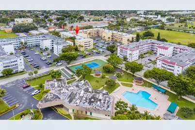 3990 NW 42nd Ave #403, Lauderdale Lakes, FL 33319 - Photo 27