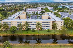 3990 NW 42nd Ave, Lauderdale Lakes, FL 33319 - Photo 17