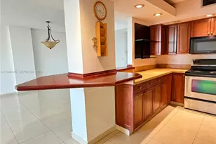 919 Hillcrest Dr, Hollywood, FL 33021 - Photo 13