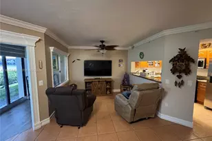 901 SW 141st Ave, Pembroke Pines, FL 33027 - Photo 5