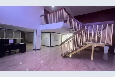 17890 W Dixie #302, Miami, FL 33160 - Photo 19