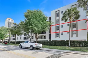 201 178th Dr, Sunny Isles Beach, FL 33160 - Photo 1