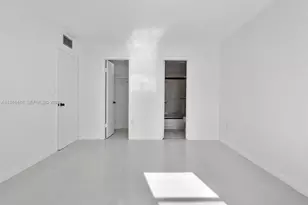 201 178th Dr, Sunny Isles Beach, FL 33160 - Photo 23