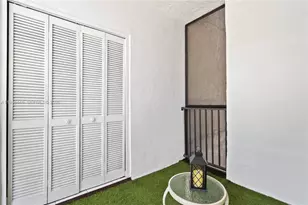 201 178th Dr, Sunny Isles Beach, FL 33160 - Photo 31