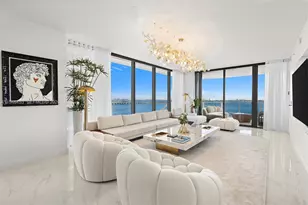 700 NE 24th St, Miami, FL 33137 - Photo 1