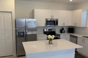 145 SW 184th Pl, Pembroke Pines, FL 33029 - Photo 9