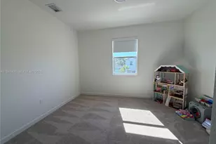 145 SW 184th Pl, Pembroke Pines, FL 33029 - Photo 21