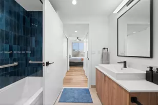 650 SW 1st St, Miami, FL 33130 - Photo 21