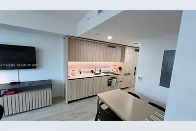 225 N Miami Ave #905, Miami, FL 33128 - Photo 7