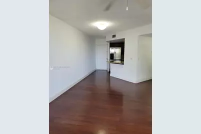8245 Lake Dr #503, Doral, FL 33166 - Photo 3