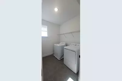 736 Yukon Ln   Debary, Other City - In The State Of Florida, FL 32713 - Photo 23