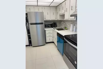 20335 W Country Club Dr #1701, Aventura, FL 33180 - Photo 11