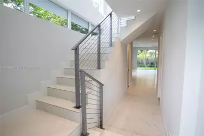 3374 Day Ave, Miami, FL 33133 - Photo 5