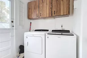 133 10th St, Holly Hill, FL 32117 - Photo 17