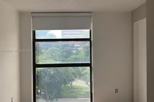 911 E Ponce De Leon Blvd, Coral Gables, FL 33134 - Photo 15