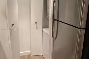 911 E Ponce De Leon Blvd, Coral Gables, FL 33134 - Photo 13