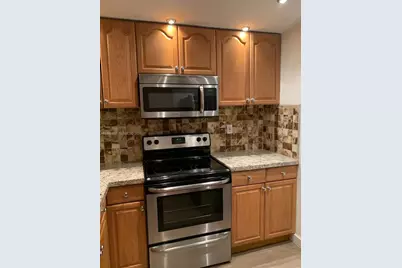 911 E Ponce De Leon Blvd #403, Coral Gables, FL 33134 - Photo 9