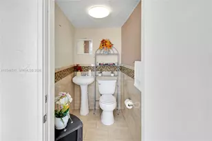 42 NW 132nd Pl, Miami, FL 33182 - Photo 9