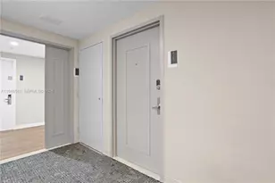 17375 Collins Ave, Sunny Isles Beach, FL 33160 - Photo 25