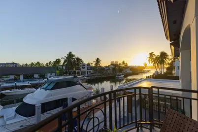 3368 NE 169th St, North Miami Beach, FL 33160 - Photo 45