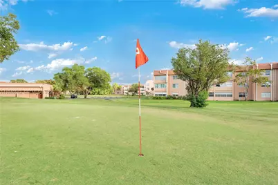 9721 Sunrise Lakes Blvd #201, Sunrise, FL 33322 - Photo 27