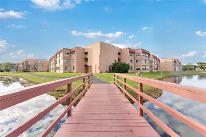 9721 Sunrise Lakes Blvd #201, Sunrise, FL 33322 - Photo 21