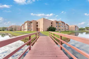 9721 Sunrise Lakes Blvd, Sunrise, FL 33322 - Photo 21