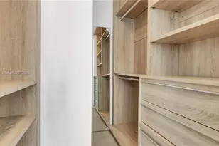 1300 S Miami Ave, Miami, FL 33130 - Photo 11