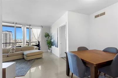 1750 N Bayshore Dr #1415, Miami, FL 33132 - Photo 3