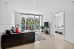 13800 Highland Dr, North Miami Beach, FL 33181 - Photo 13