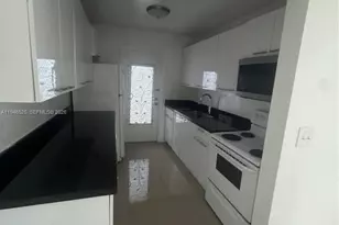 2019 Jackson St, Hollywood, FL 33020 - Photo 5