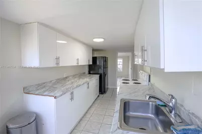 2250 NE 136th St #0, North Miami Beach, FL 33181 - Photo 3