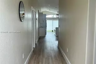 1924 SE 11th St, Homestead, FL 33035 - Photo 7