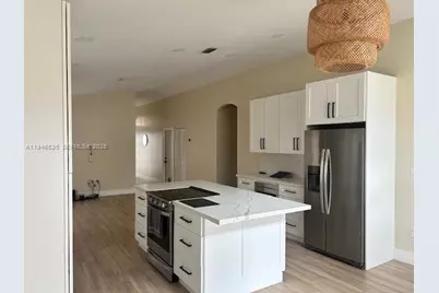 1924 SE 11 St #0, Homestead, FL 33035 - Photo 11