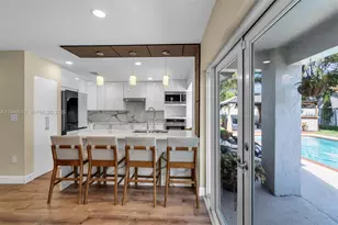 2003 NW 181st Ave, Pembroke Pines, FL 33029 - Photo 9