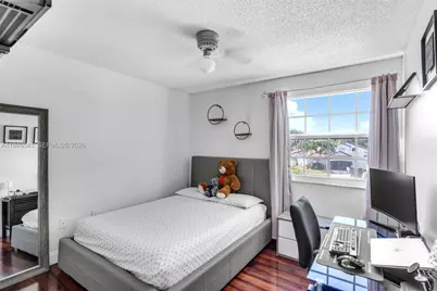 2003 NW 181st Ave, Pembroke Pines, FL 33029 - Photo 31