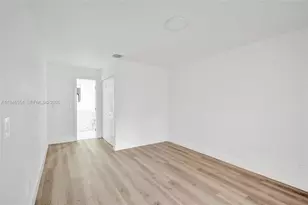 1846 Racquet Ct, North Lauderdale, FL 33068 - Photo 13