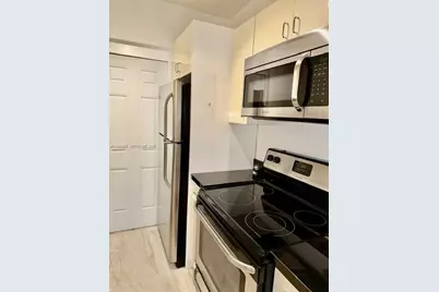 945 Meridian Ave #3, Miami Beach, FL 33139 - Photo 7