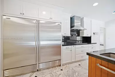 13060 SW 70th Ave, Pinecrest, FL 33156 - Photo 17