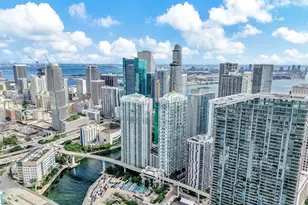 31 SE 5th St, Miami, FL 33131 - Photo 19