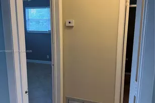 3212 NE 10th St, Pompano Beach, FL 33062 - Photo 11