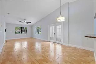 6616 N Parkway Dr, Margate, FL 33068 - Photo 5