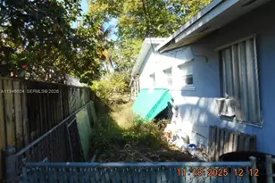 19010 Bel Aire Dr, Cutler Bay, FL 33157 - Photo 5