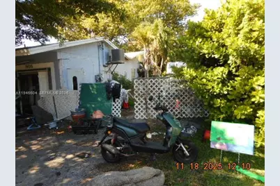 19010 Bel Aire Dr, Cutler Bay, FL 33157 - Photo 23