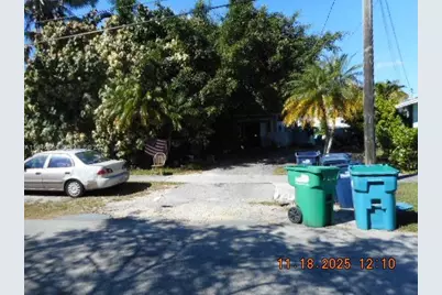 19010 Bel Aire Dr, Cutler Bay, FL 33157 - Photo 27